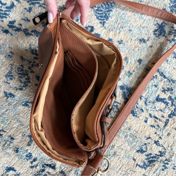 Purse - Picture 3 of 3